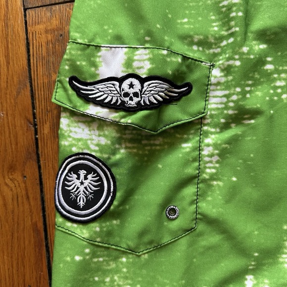 Affliction Board Shorts Mens 38 Green Black MMA Fighting Patches American Custom - Picture 3 of 9